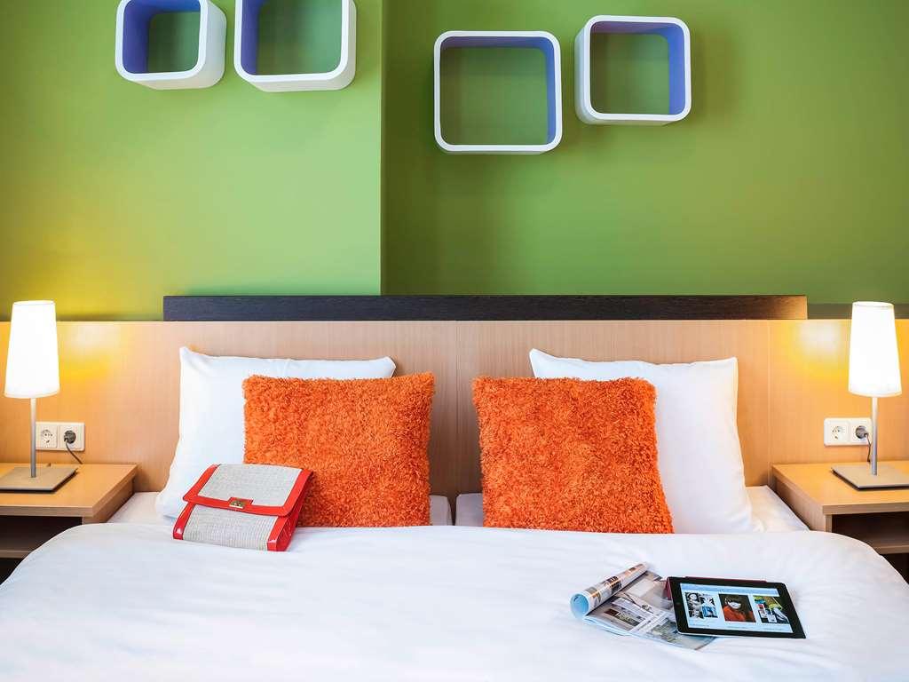 ไอบิส สไตล์ เบอร์ลิน ซิตี้ ออสต์ Hotel ภายนอก รูปภาพ